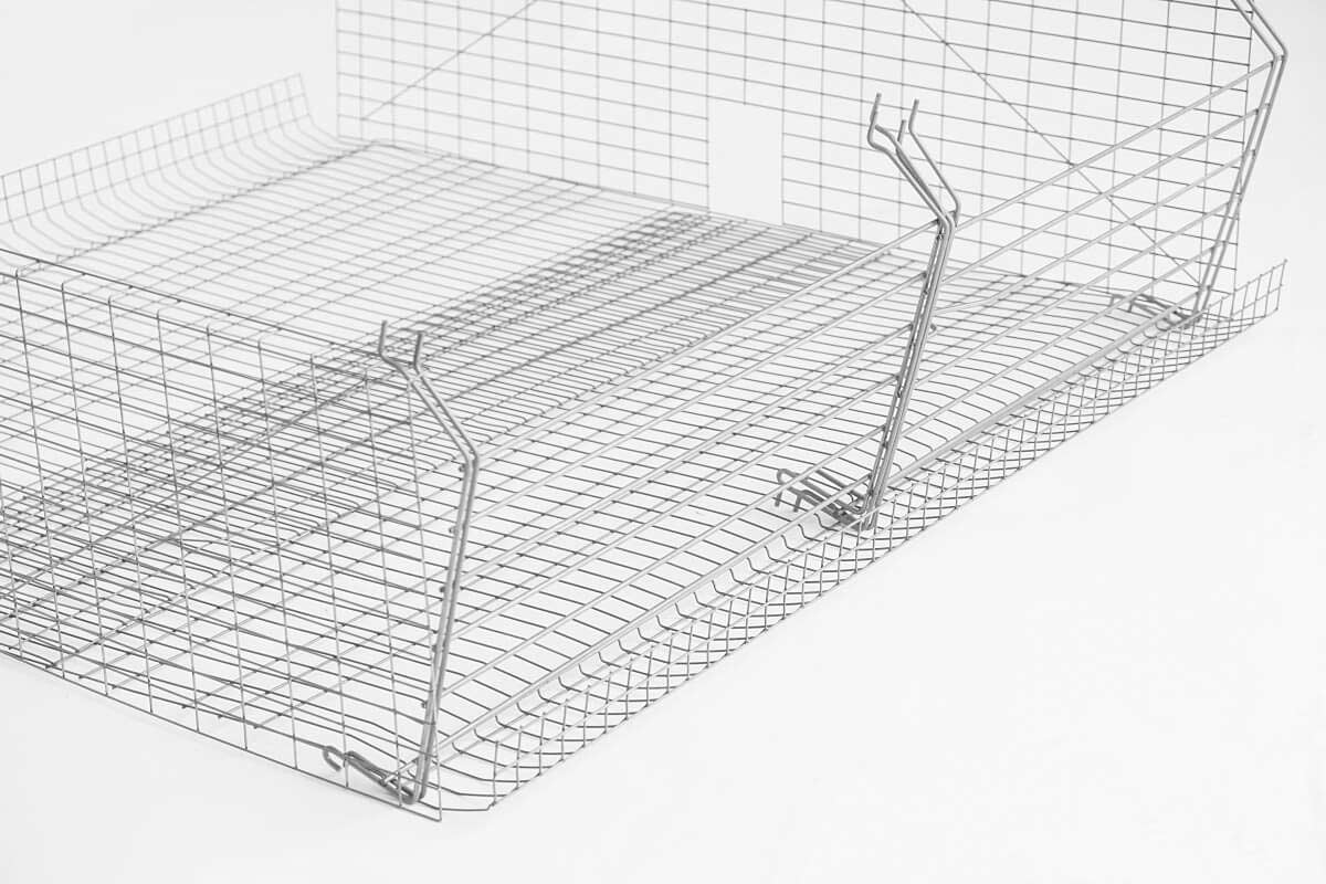 Cage grid